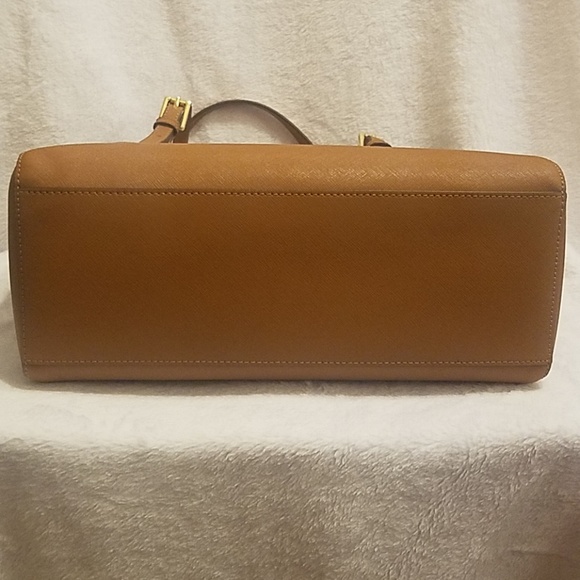 Authentic Tory Burch Emerson Tote - Picture 3 of 8